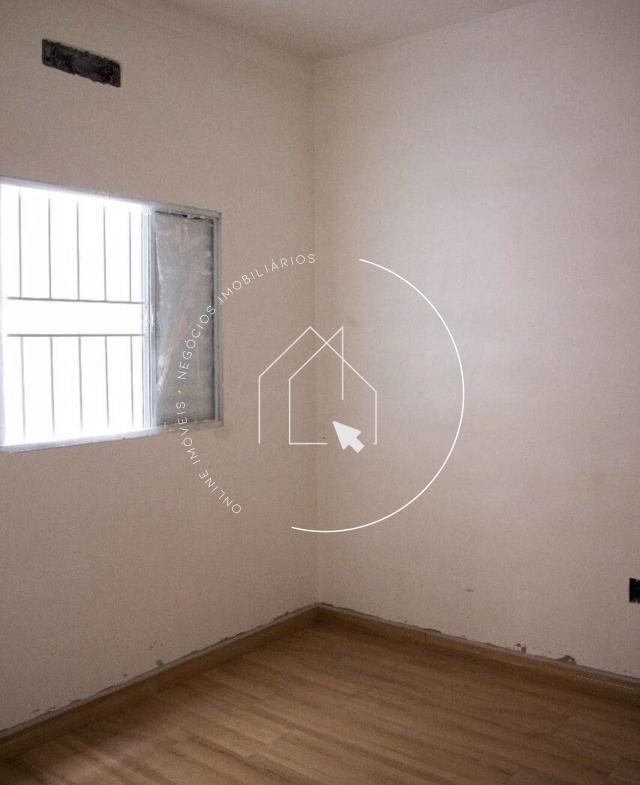 640