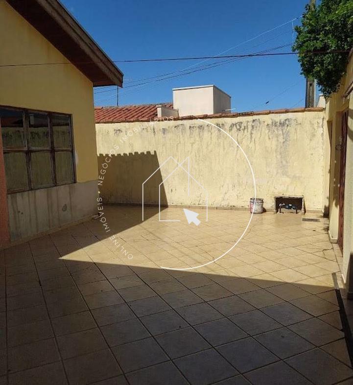 721